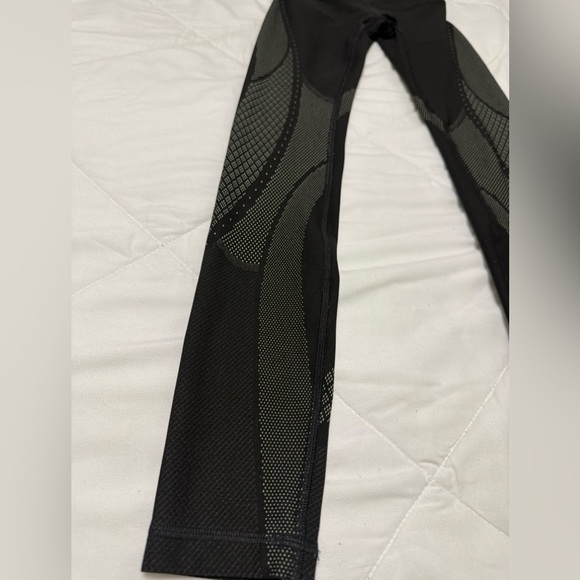 Lululemon Mapped Out High-Rise Tight 28 - Picture 7 of 11